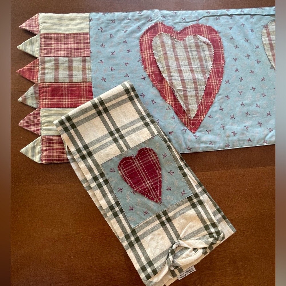 Table runner & matching tea towel